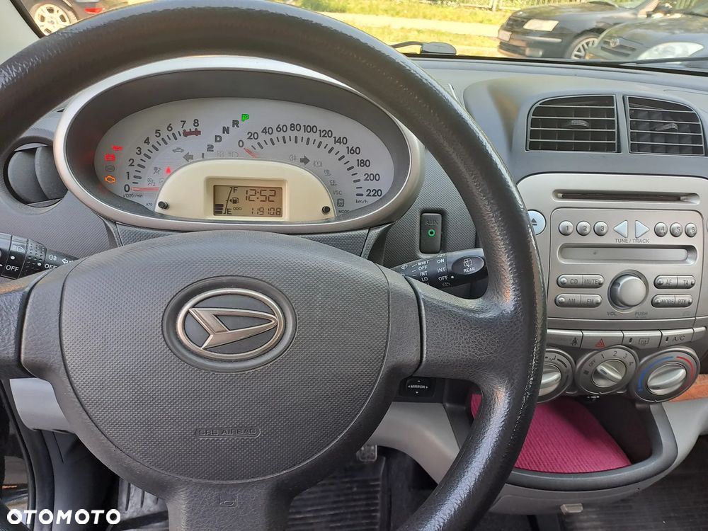 Daihatsu Sirion 1.3 Automatik - 18
