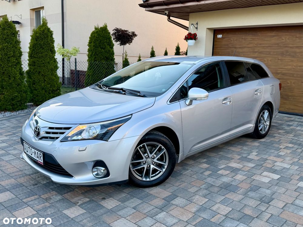 Toyota Avensis 1.8 Executive - 29