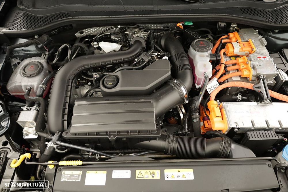 Cupra Leon ST 1.5 e-Hybrid DSG - 22