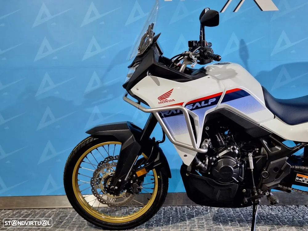 Honda Transalp 750 - 6