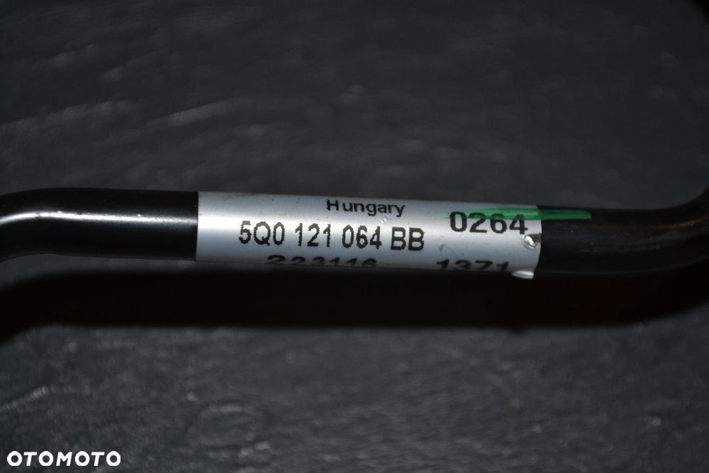 AUDI VW SEAT SKODA 2,0 TDI CR PRZEWÓD METALOWY WODY RURKA 5Q0121064BB - 2