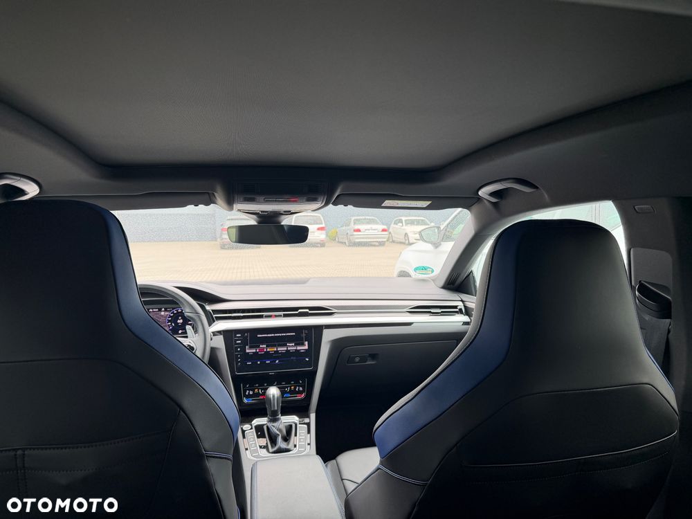 Volkswagen Arteon 2.0 TSI 4Motion R DSG - 19