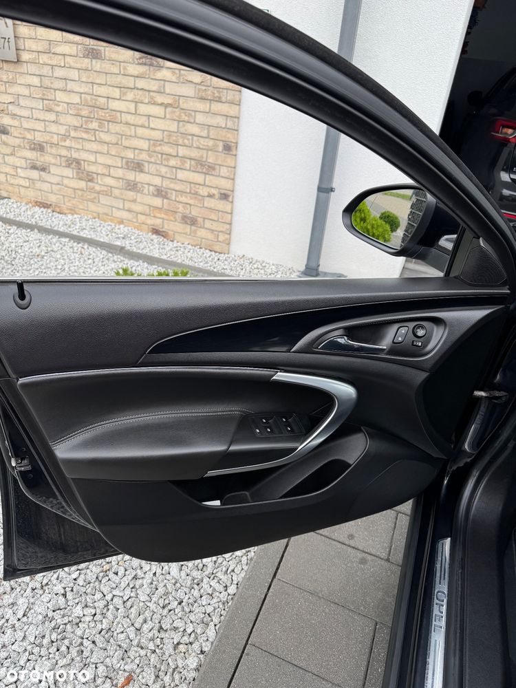 Opel Insignia 2.0 CDTI Cosmo S&S - 13