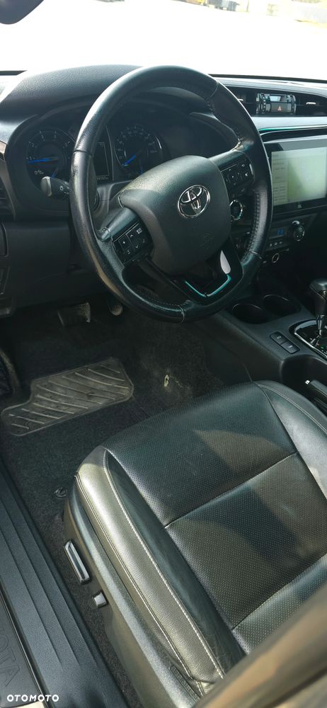 Toyota Hilux 2.8 D-4D Double Cab Invincible 4x4 - 12