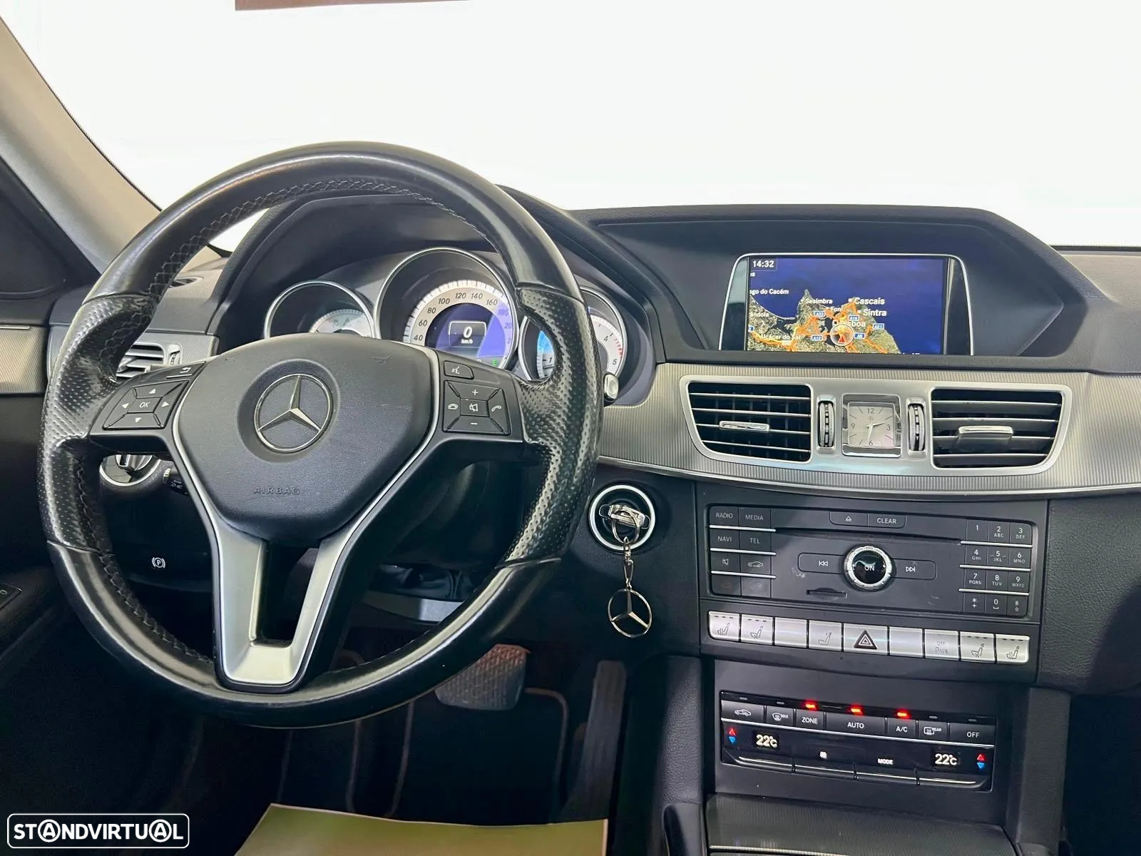 Mercedes-Benz E 300 - 16