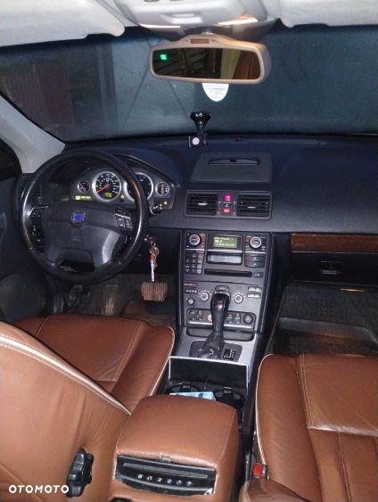 Volvo XC 90 D5 Executive - 8