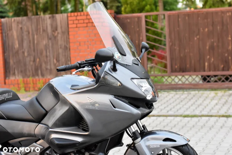 Honda NTV - 4
