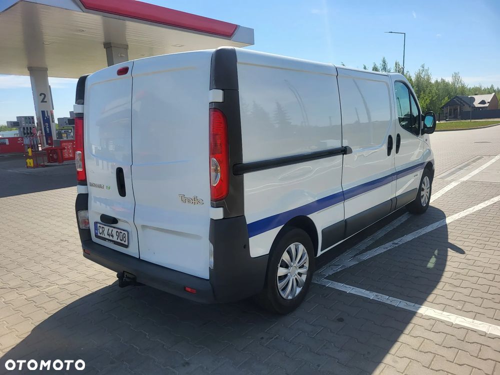 Renault Trafic - 14