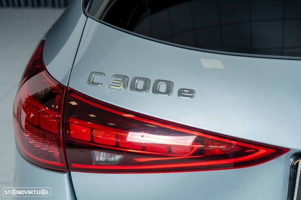 Mercedes-Benz C 300 e 9G-TRONIC AMG Line Advanced - 38