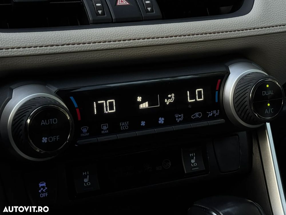 TOYOTA RAV4 2020 — imagine 21