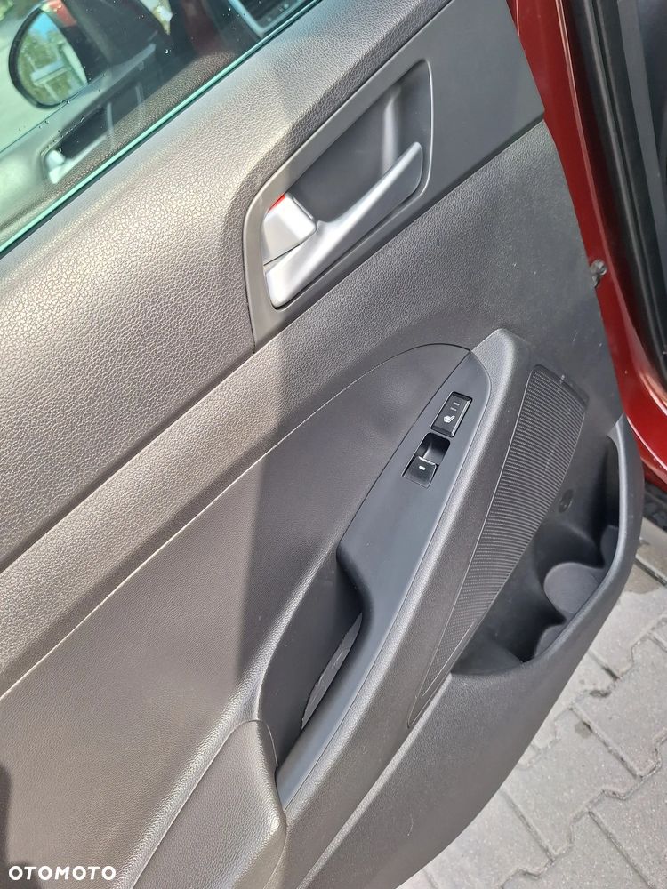 Hyundai Tucson 1.7 CRDI BlueDrive Premium 2WD DCT - 10