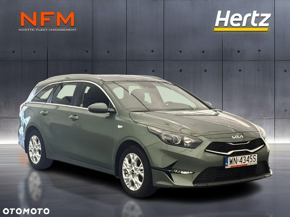 Kia Ceed - 4