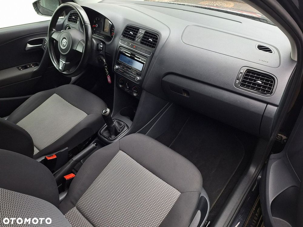 Volkswagen Polo - 7