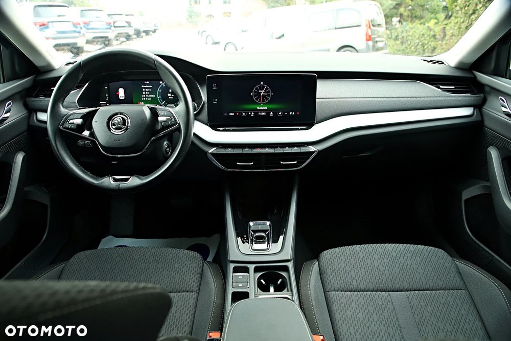 Skoda Octavia 2.0 TDI Style DSG - 25