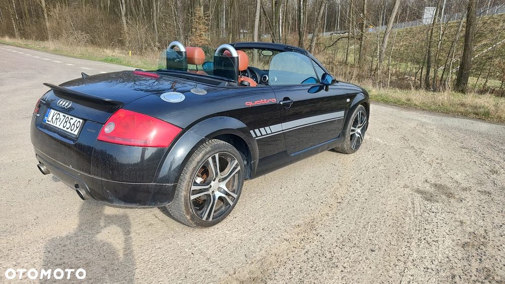 Audi TT Roadster 1.8 T quattro - 11
