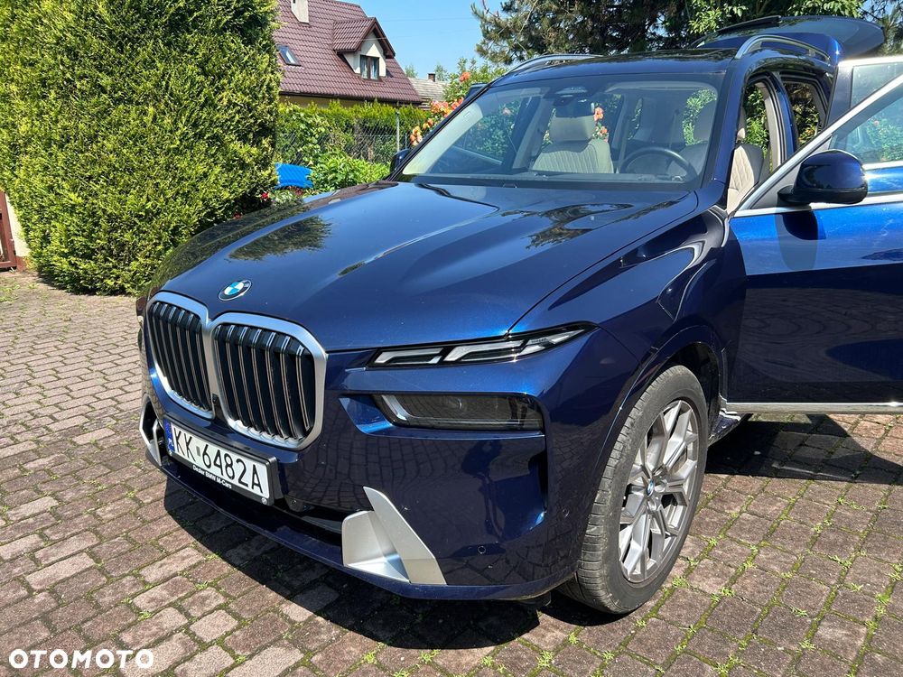 BMW X7 xDrive40d mHEV Individual Edition sport - 12