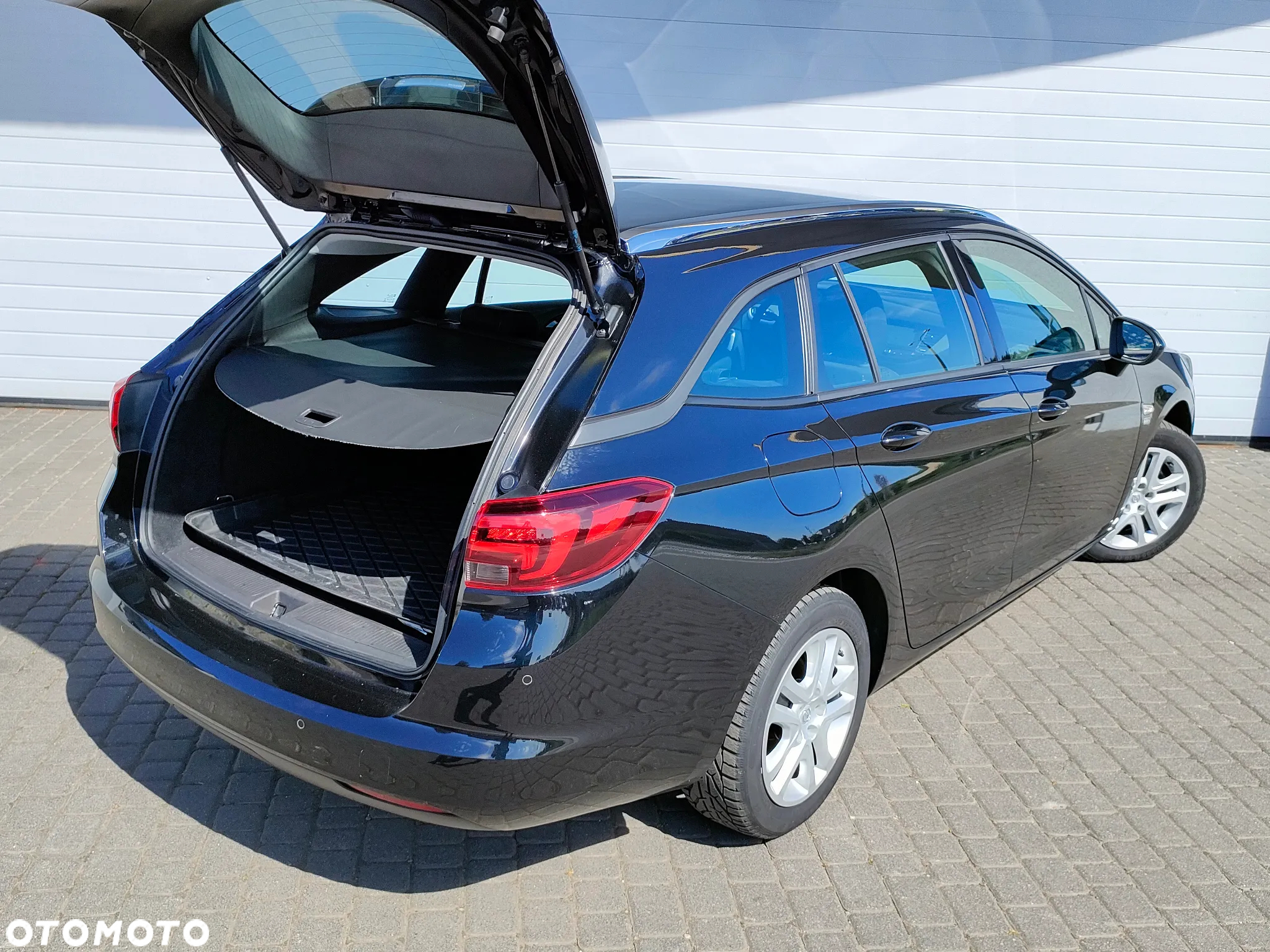 Opel Astra 1.5 D Start/Stop Automatik 120 Jahre - 29