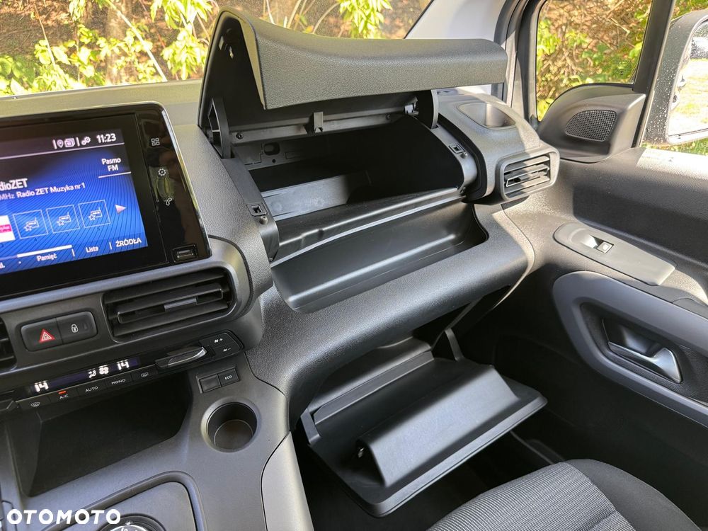 Toyota Proace City Verso Long 1.5 D-4D Family - 26