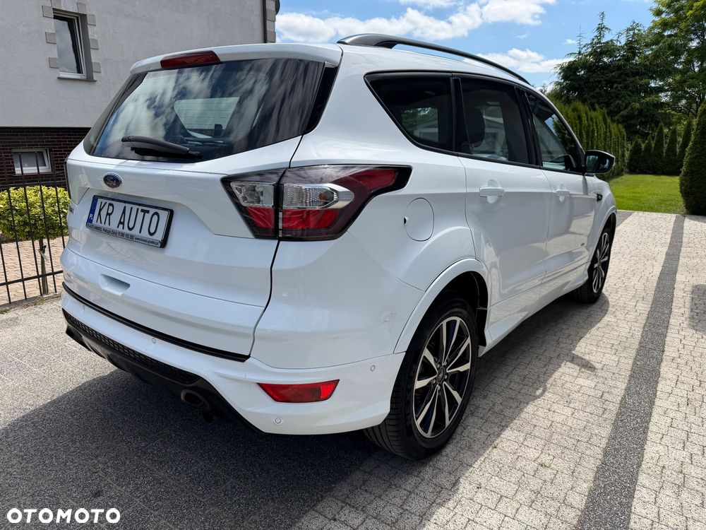 Ford Kuga 2.0 TDCi AWD ST-Line - 4