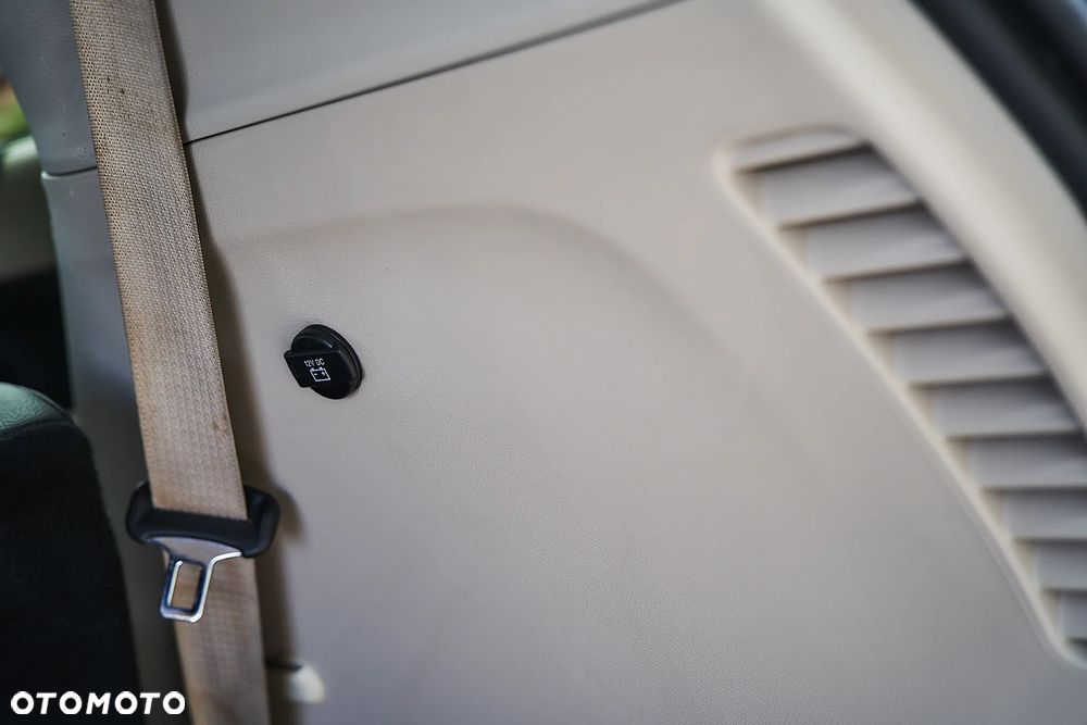 Chrysler Pacifica - 19