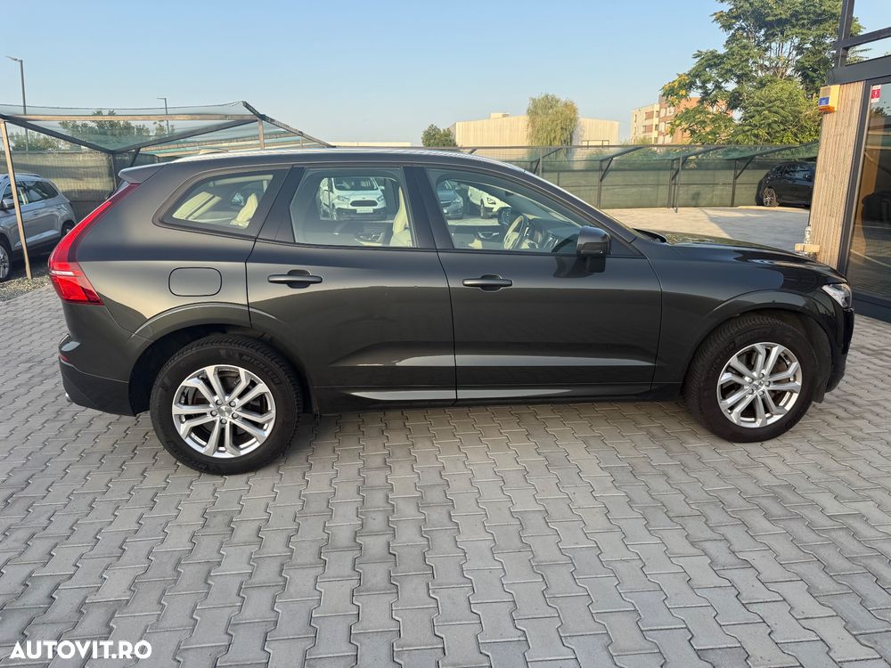 Volvo XC 60 B4 B Geartronic Momentum - 8