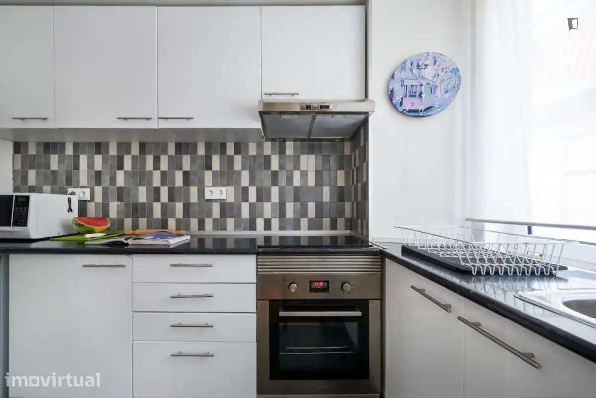 Apartamento com 2 quartos - localizado em Penha Lisbon - Grande imagem: 2/25