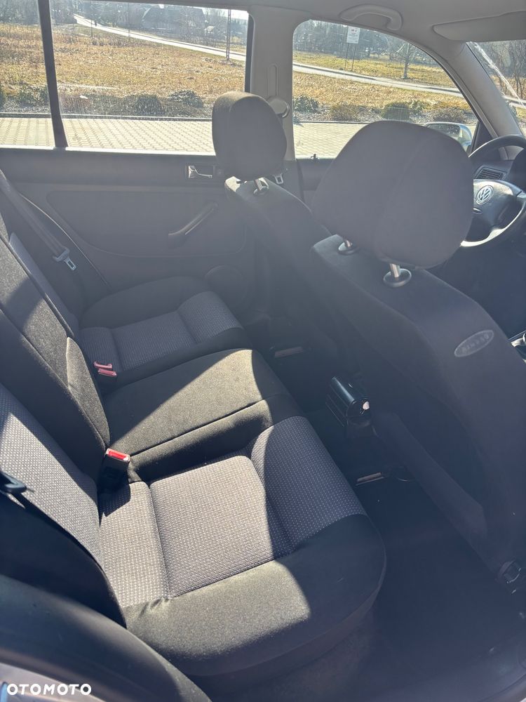 Volkswagen Golf - 17