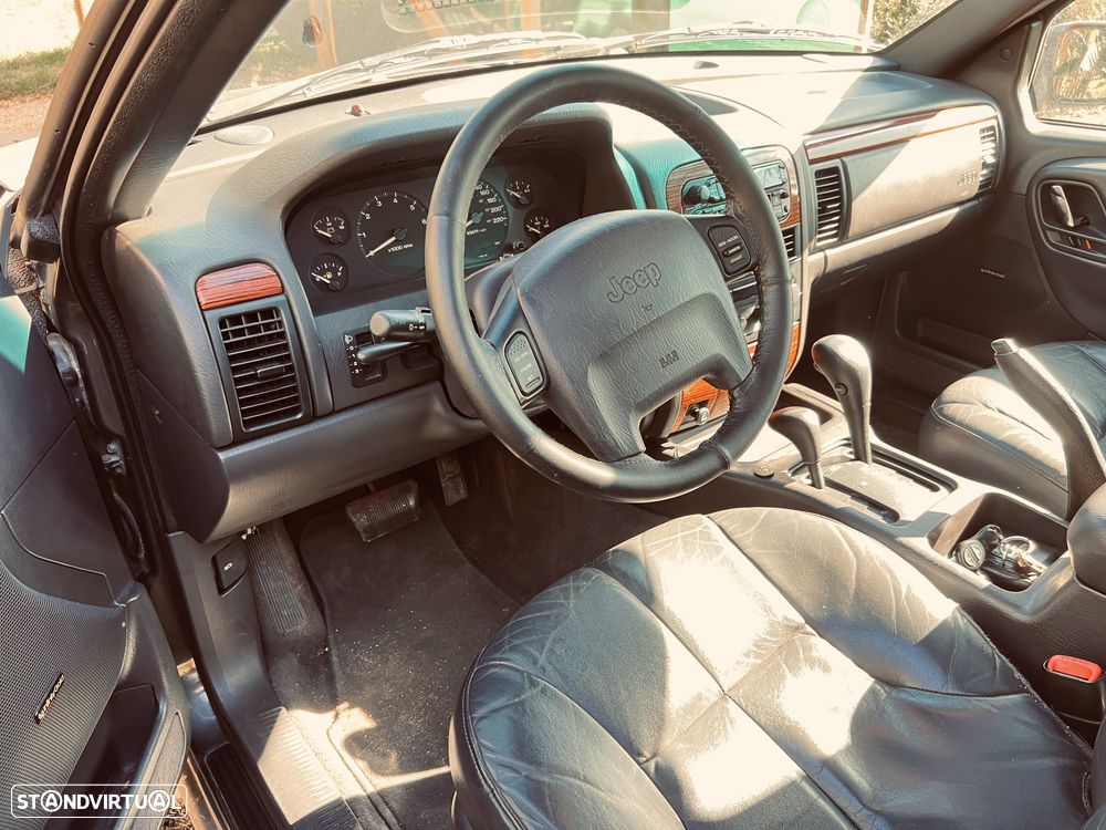 Jeep Grand Cherokee 4.0 Limited - 9