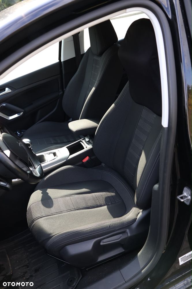 Peugeot 308 - 26