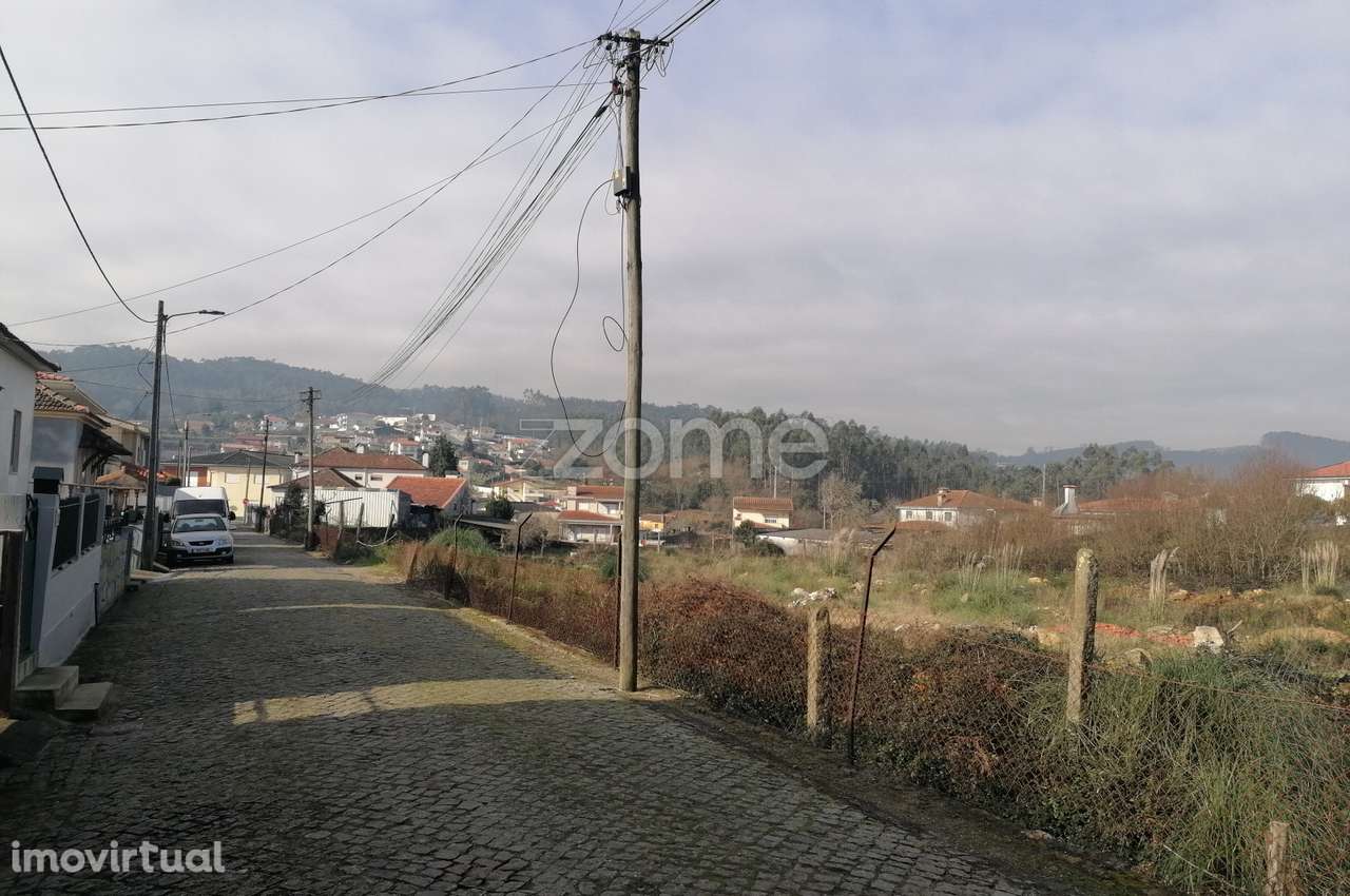 Terreno Urbano com 698 M2 em Alvarelhos, Trofa - Grande imagem: 5/16