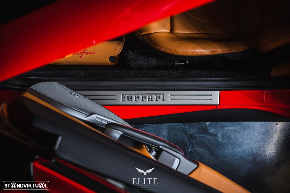 Ferrari Portofino 3.9 Twin-Turbo V8 - 13