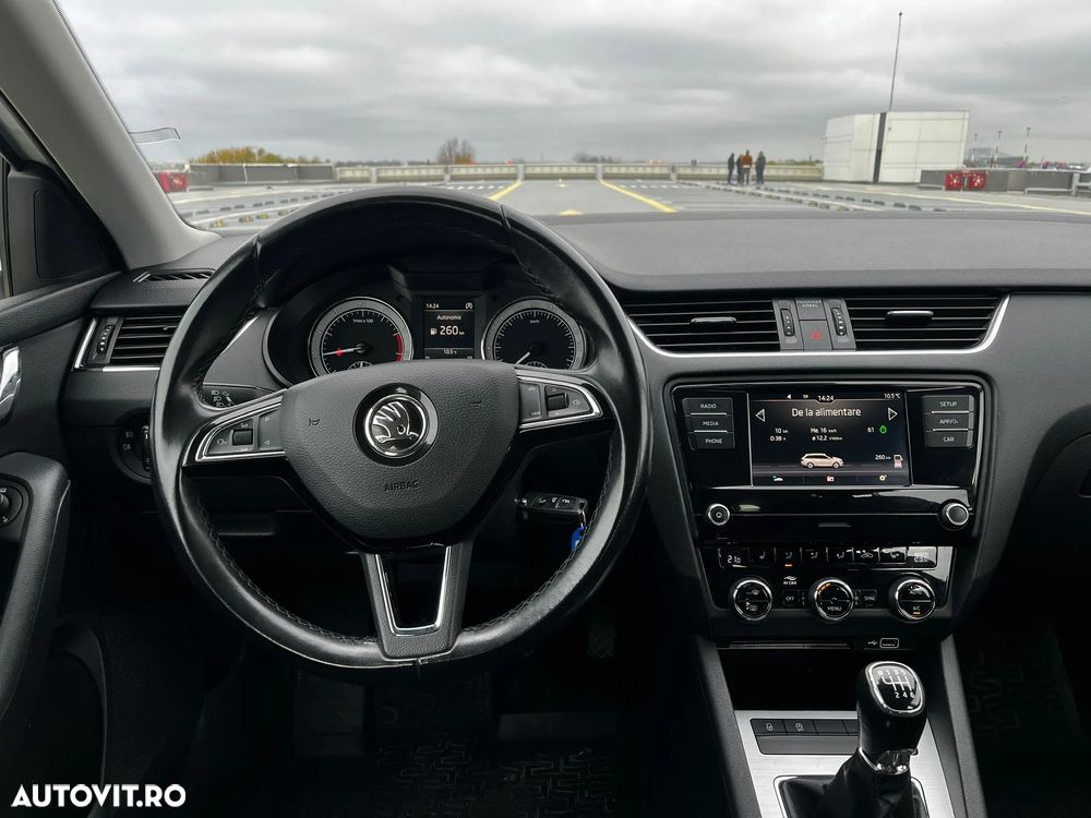 Skoda Octavia - 12