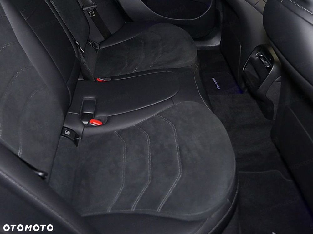 Mercedes-Benz Klasa E 220 d mHEV 4-Matic AMG 9G-Tronic - 17