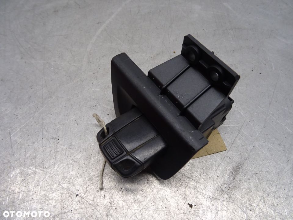 BMW E87 LIFT 07-11 2.0D STACYJKA KLUCZYK 6954718 - 1