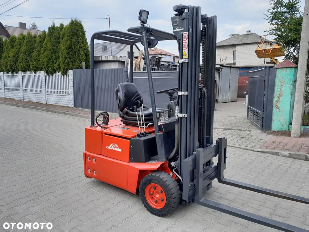 Linde E12-02 - 4