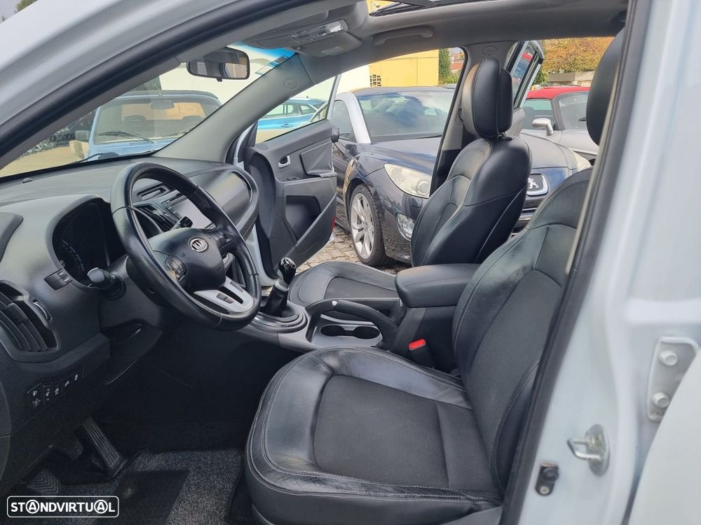 Kia Sportage 1.7 CRDI ISG LX - 16