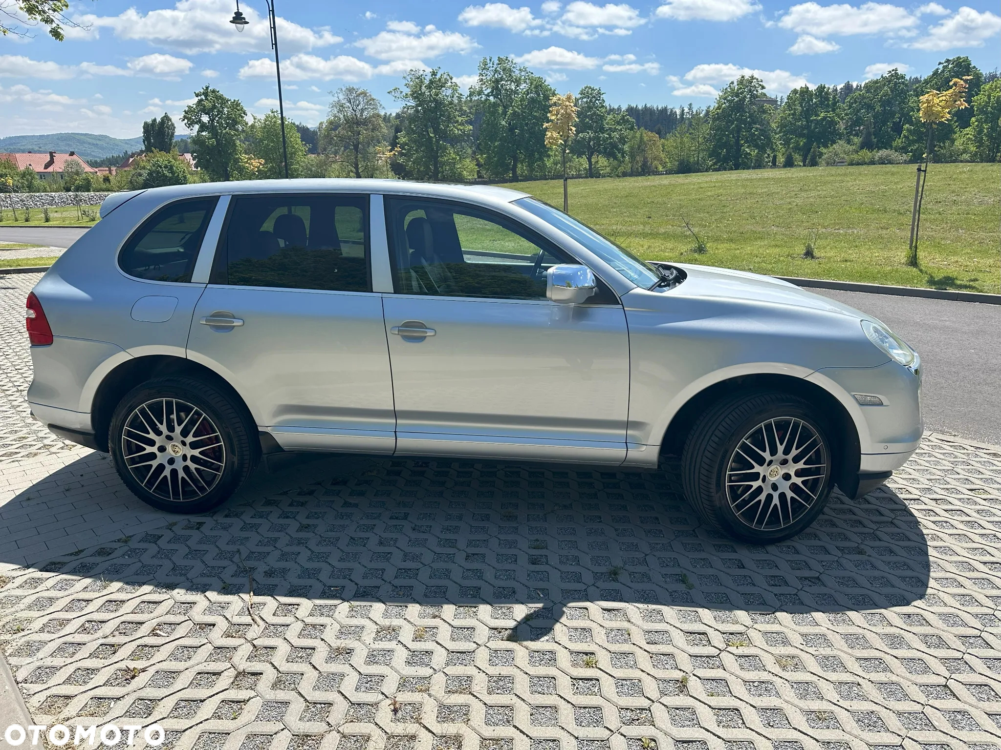 Porsche Cayenne - 4
