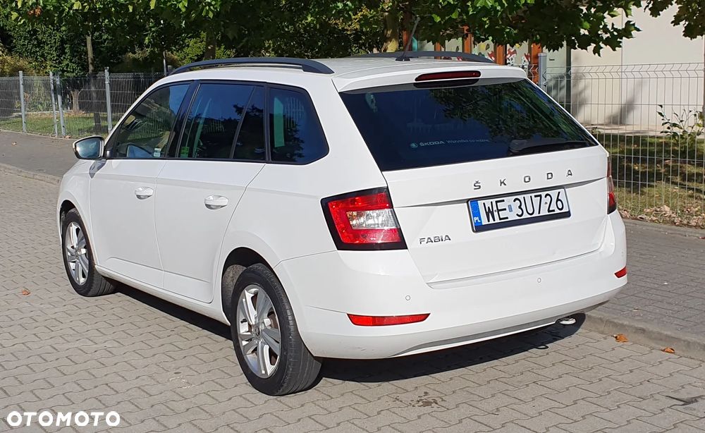 Skoda Fabia 1.0 TSI Ambition - 6