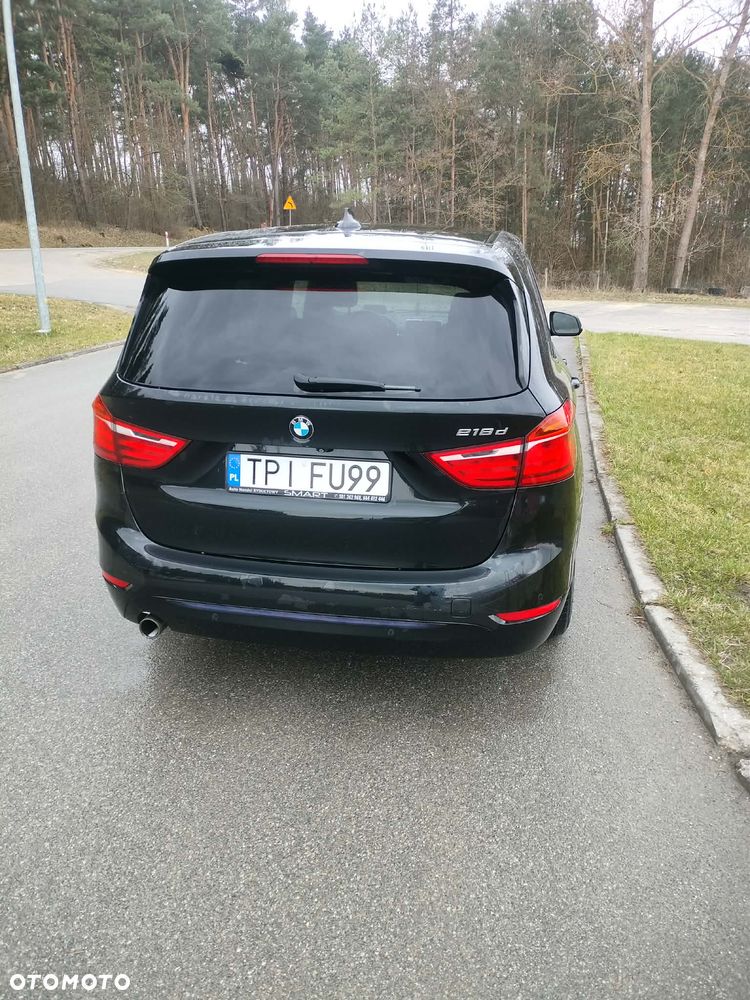 BMW Seria 2 218d Sport - 2