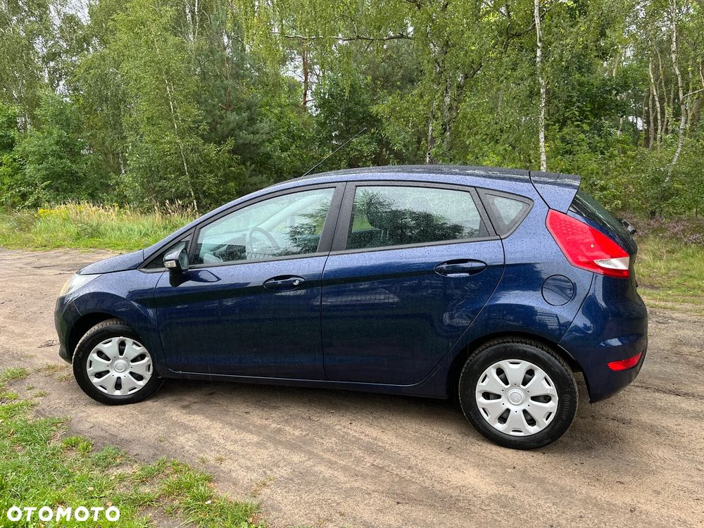 Ford Fiesta 1.25 Celebration - 8