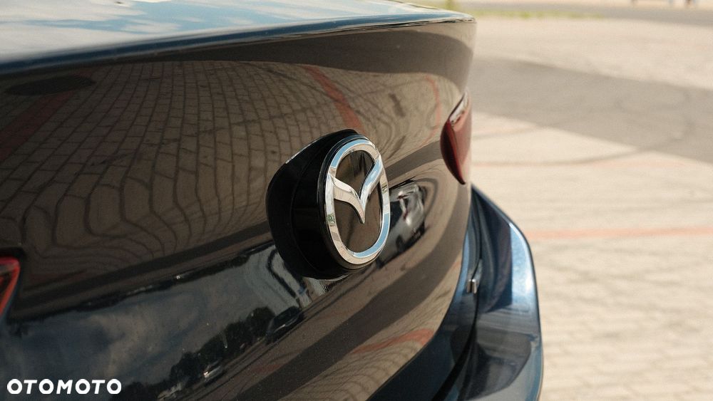 Mazda 3 - 9