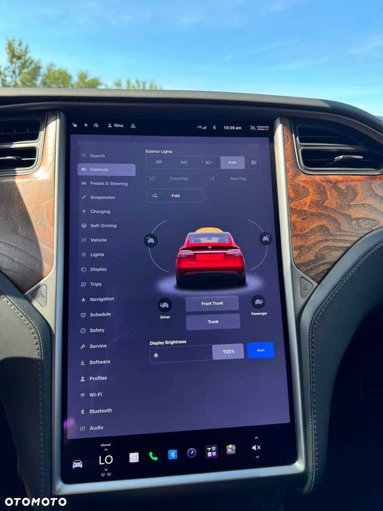 Tesla Model X Long Range - 34