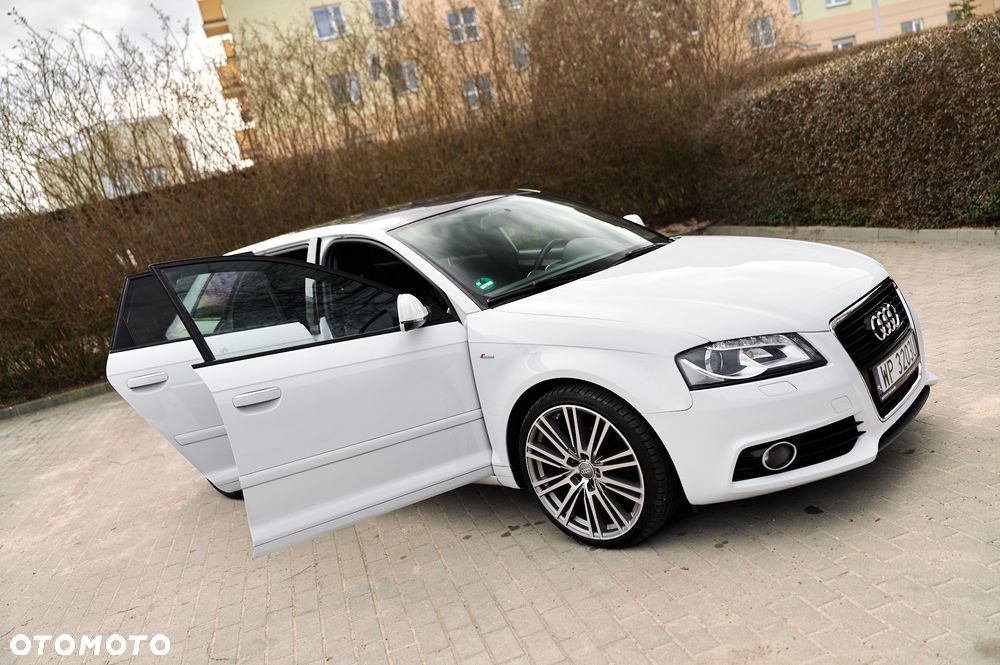 Audi A3 Sportback 1.4 TFSI S line Sportpaket - 18