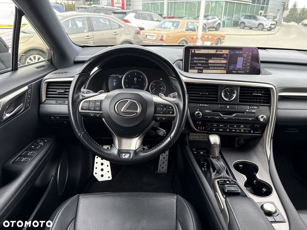 Lexus RX 200t / 300 F Sport - 17