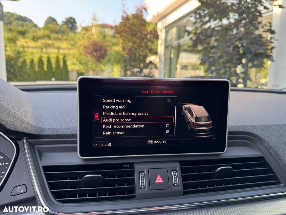 Audi Q5 2.0 40 TDI quattro S tronic Sport - 32