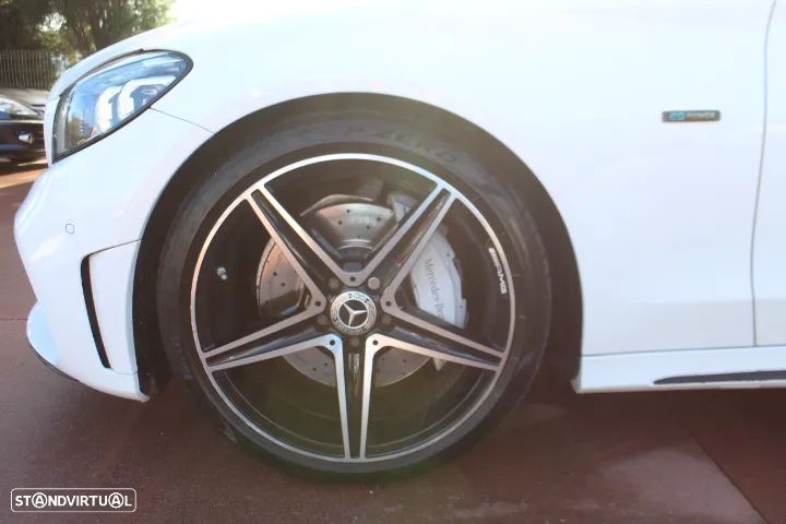 Mercedes-Benz C 300 de AMG Line - 8