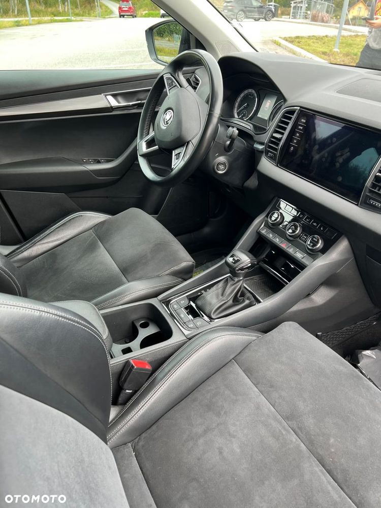 Skoda Karoq 2.0 TDI SCR 4x4 DSG Style - 12