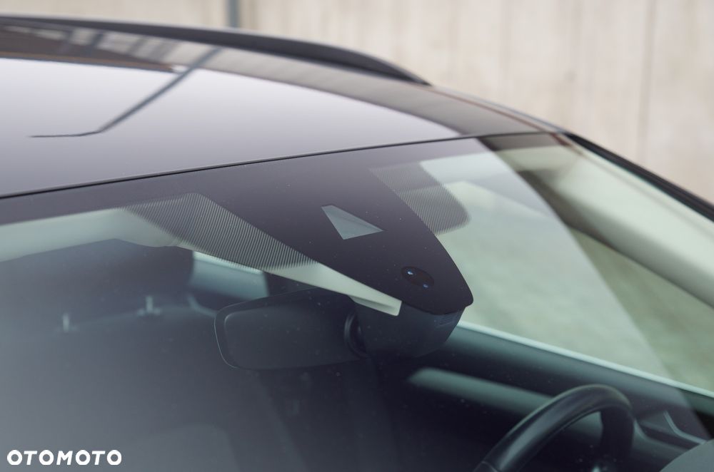 Volkswagen Passat - 18