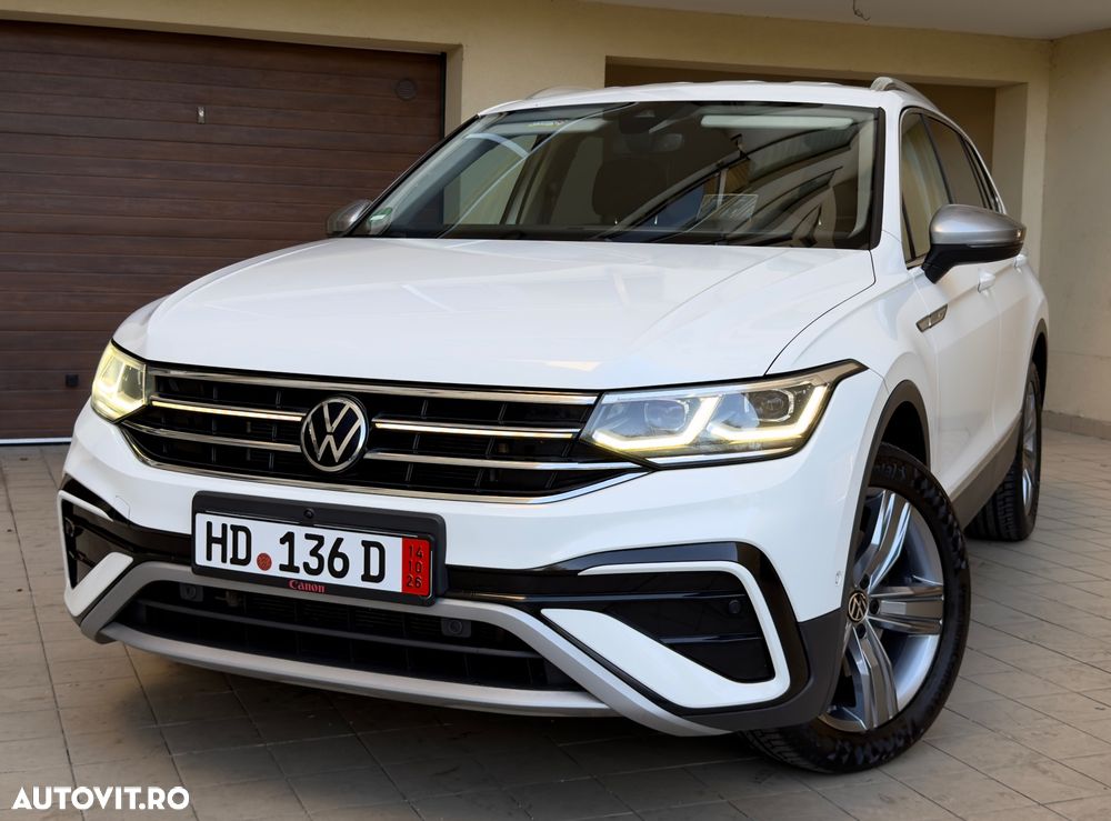 Volkswagen Tiguan 2.0 TDI SCR 4MOTION DSG Elegance - 37