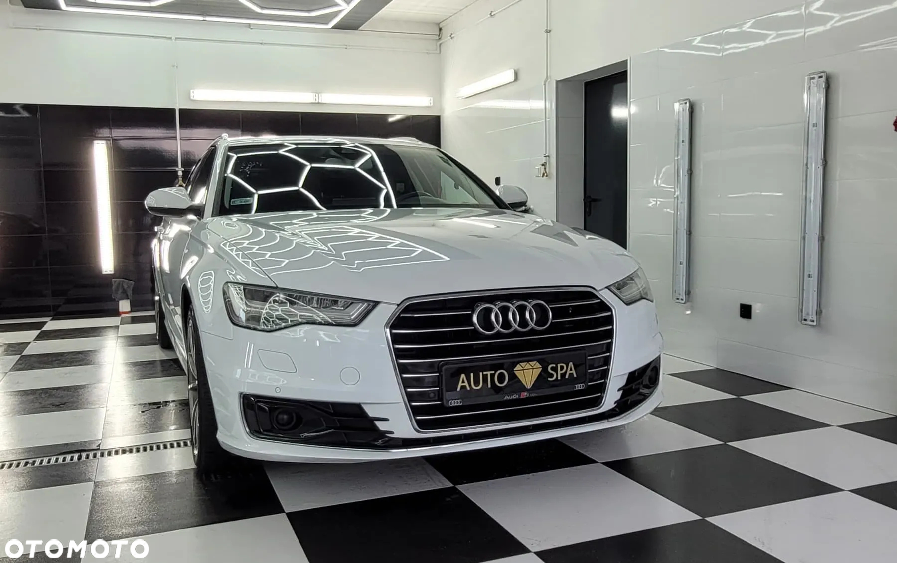 Audi A6 2.0 TDI ultra S tronic - 23